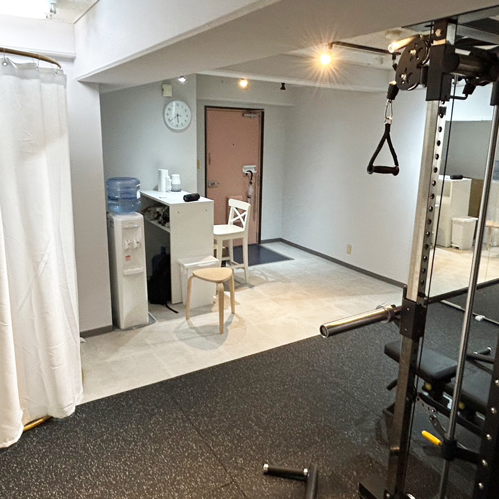 神戸三ノ宮にあるパーソナルジム CANOLA