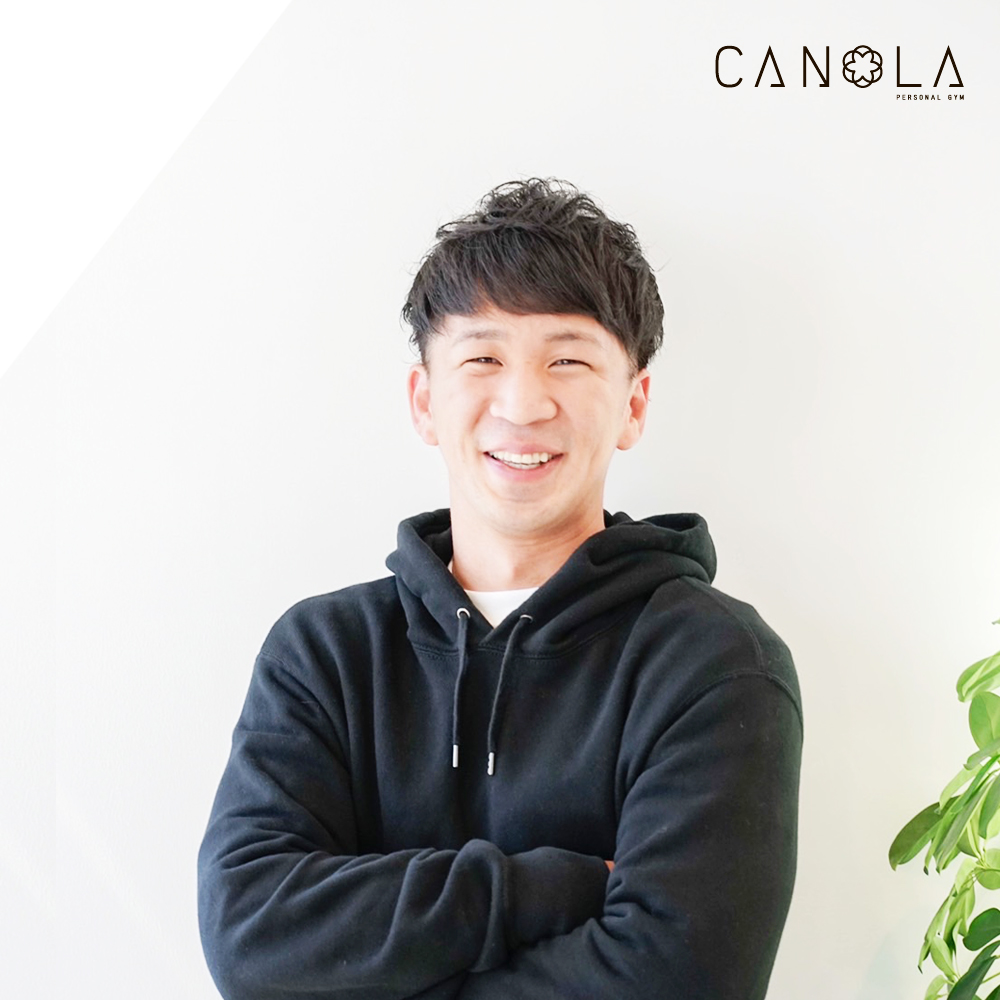 神戸三ノ宮にあるパーソナルジム CANOLA　トレーナー